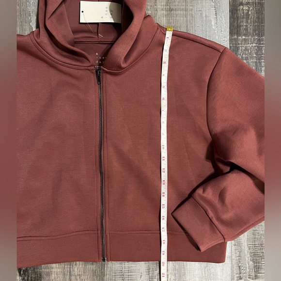 A New Day Women’s Hooded Cropped Jacket Size Large NWT - Picture 4 of 5